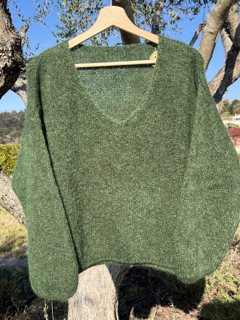 Pull col V Mohair Vert Kaki Pull col V Mohair Vert Kaki - Karlen Koncept - Sabots Su?�dois 